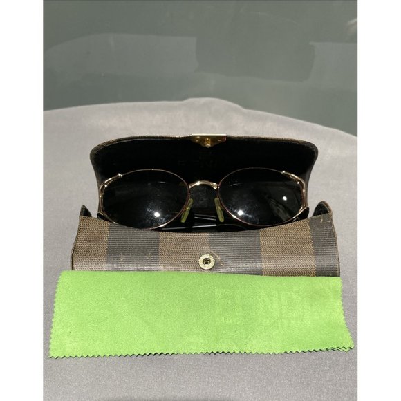 Fendi Italy Vintage 80s Oval Gold Logo Frame Eyeglasses Sunglasses With Case main image 16
